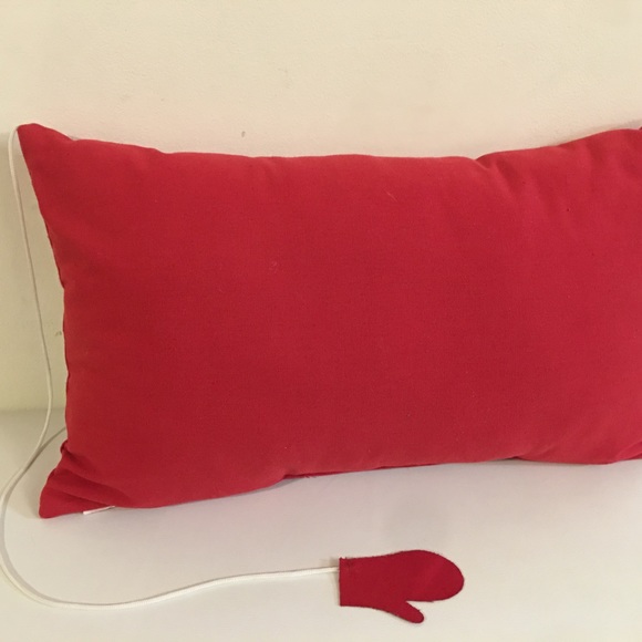 CHRISTMAS COUNTDOWN ADVENT CALENDAR THROW PILLOW W/ MITTEN CHARM - Picture 8 of 10